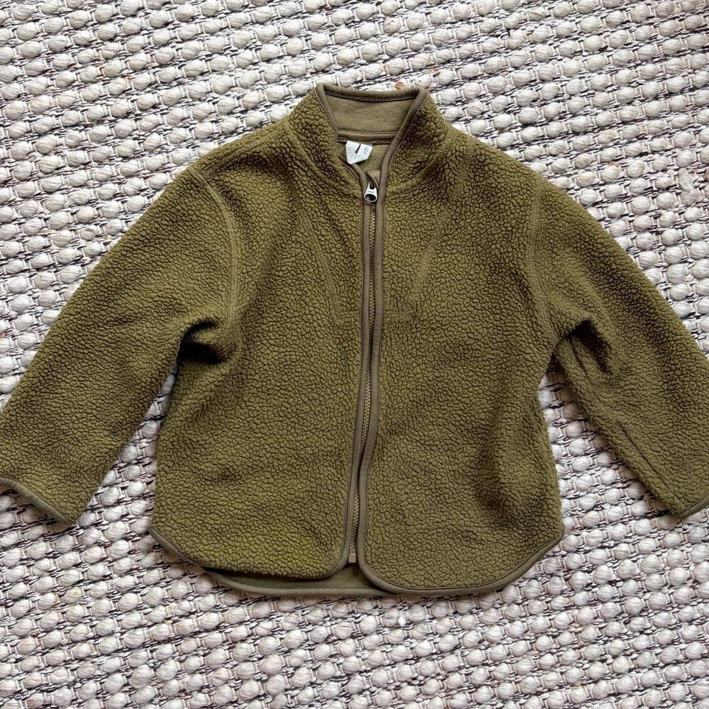 ARKET Kids Pile Fleece Jacket – Olive Green – Size 1.5–2 Years